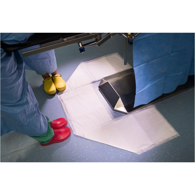 Large superabsorbent floor mat operating theatres, Clinical